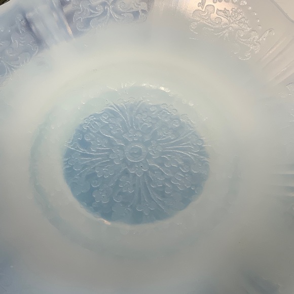 MacBeth Evans American Sweetheart Monax 6 Saucers Front Center Design 5 5/8" #A6 - Picture 6 of 8